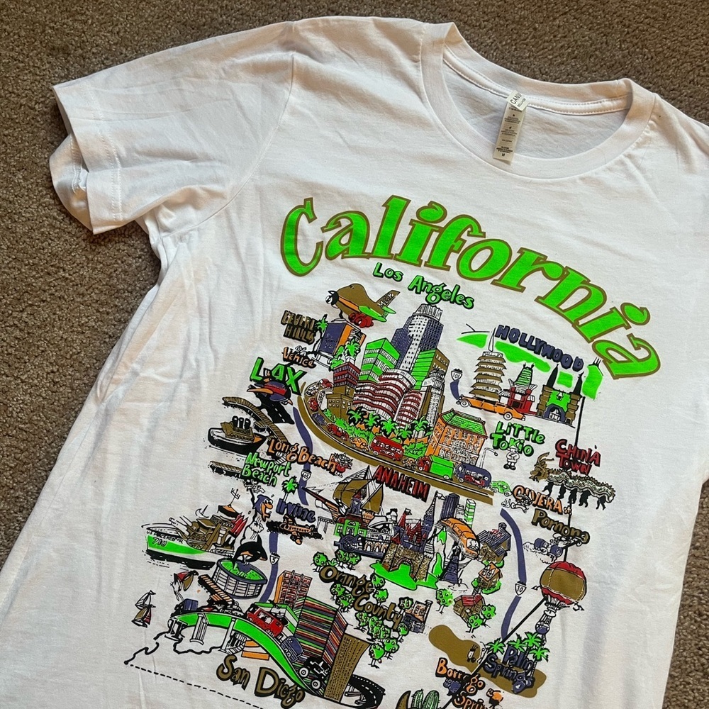 Southern California Artwork White Tee - Picture 3 of 4